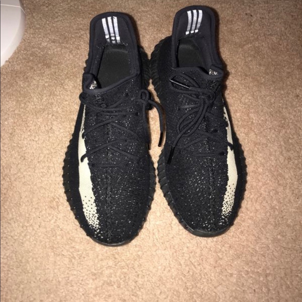 Yeezys 350 v2 Oreos size 11.5 authentic